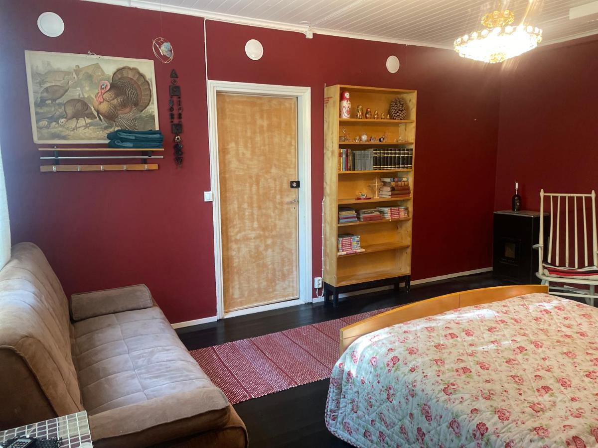 Hostel Koulumaeki Karkola Zewnętrze zdjęcie